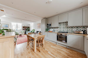 Photo 13- click for photo gallery